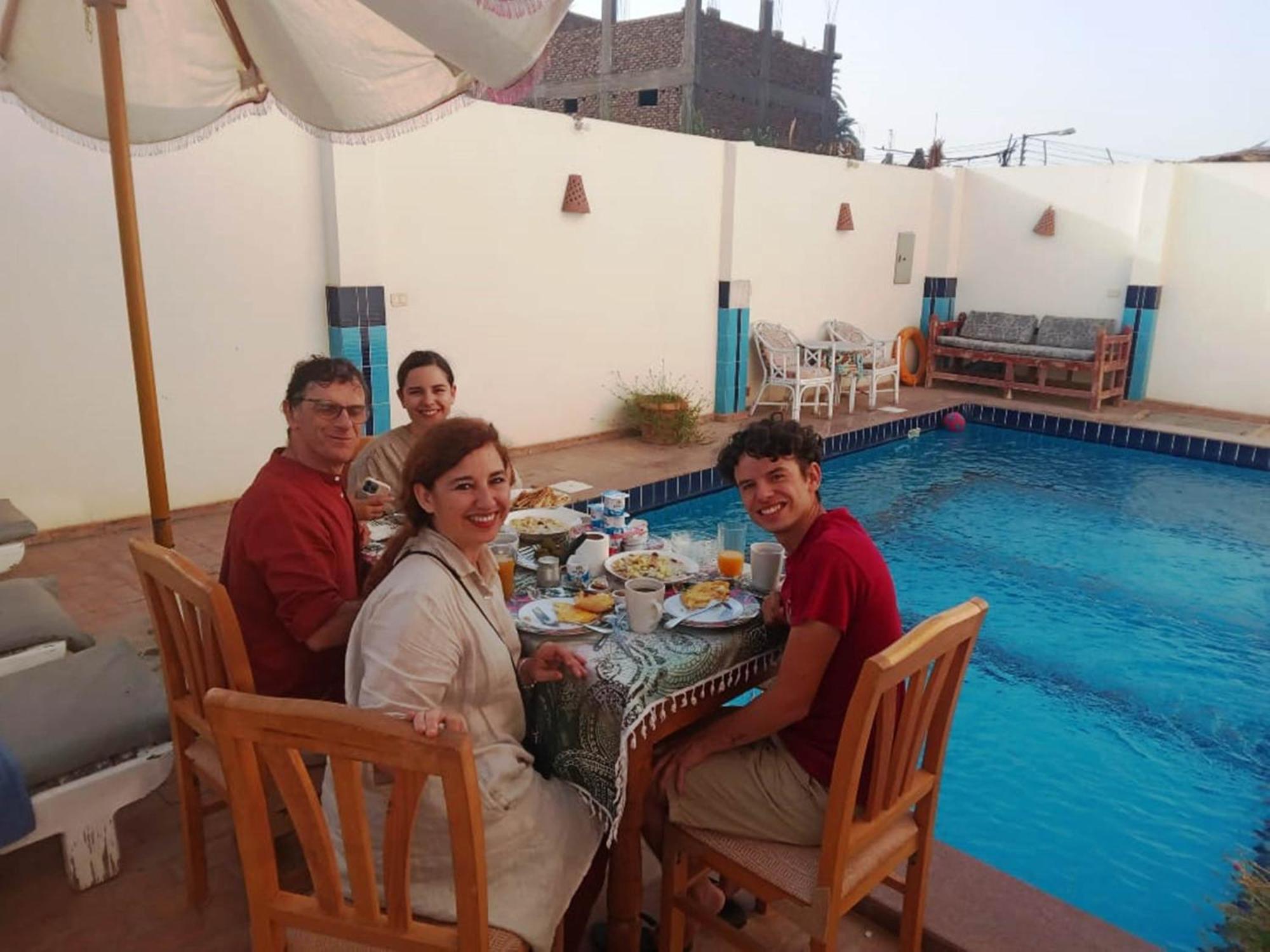 Sinderella Private Pool Villa Luxor Bagian luar foto